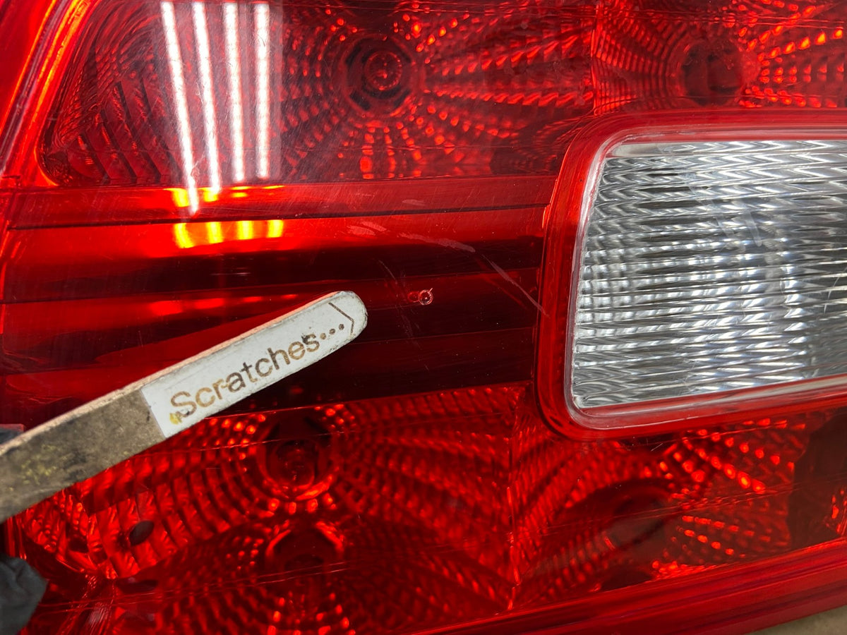 2007-2009 Lincoln Zephyr MKZ Right Passenger Side Tail Light Inner AH4246 LK3