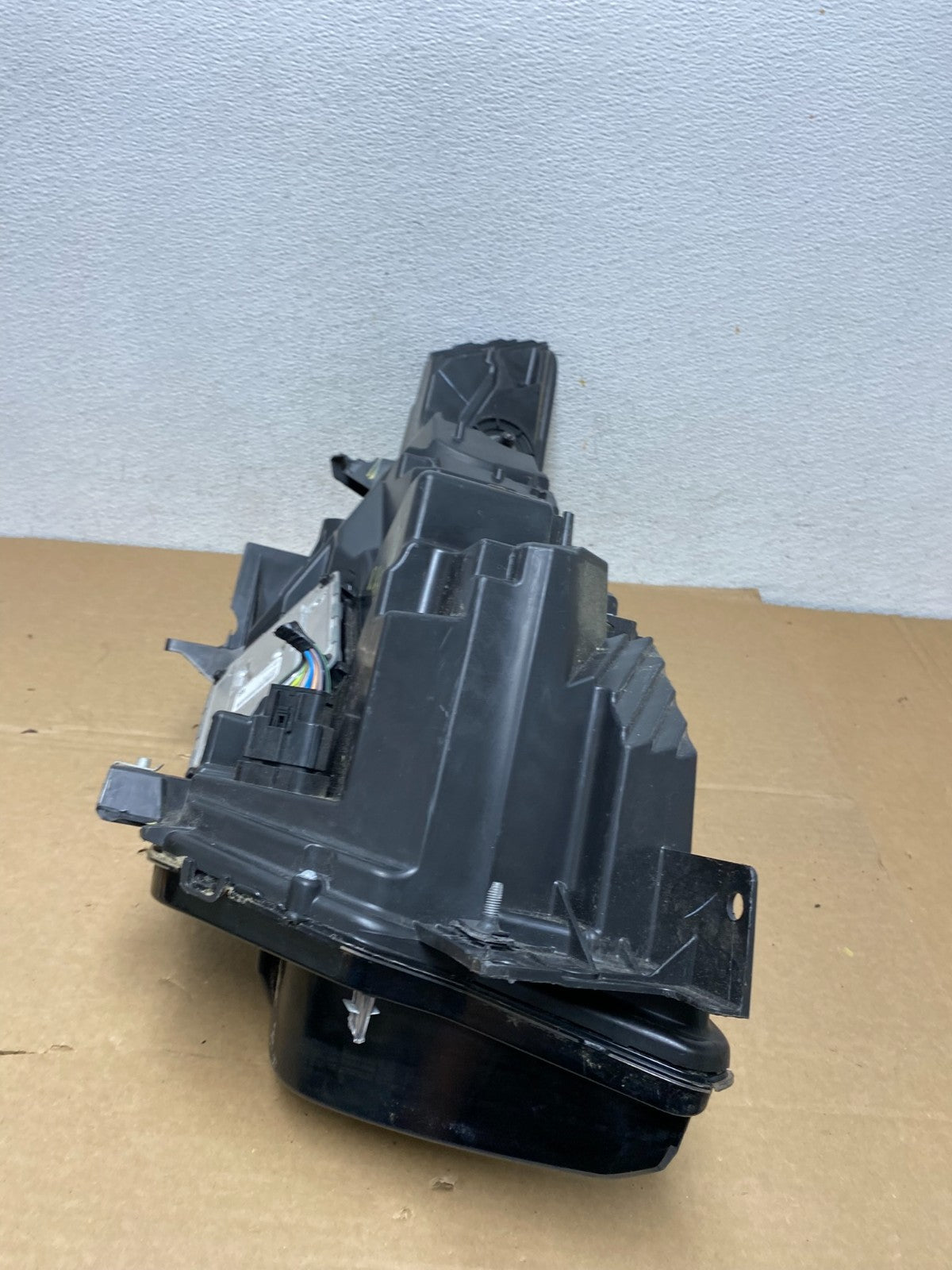 2020-2023 Ford Explorer Left Police Interceptor w/Module Headlight AD3820 DW9