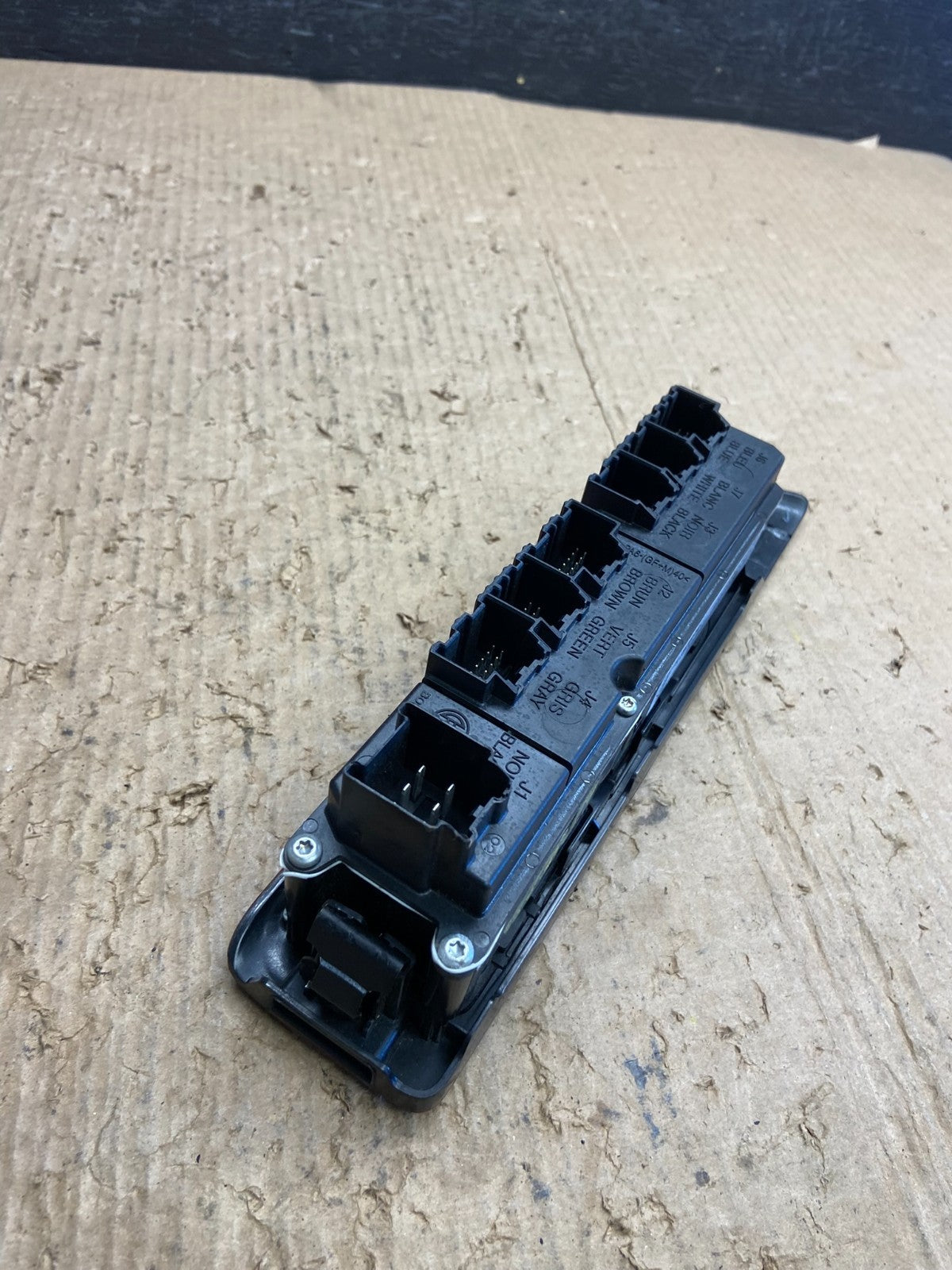 2007-2013 Chevy Suburban Tahoe Yukon Front Left Driver Window Switch AF1724 DG3