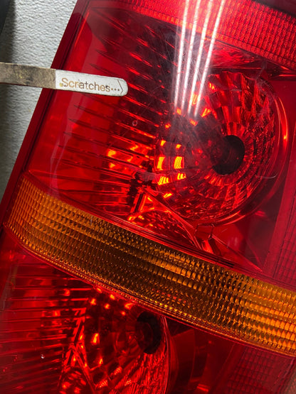 2005 - 2009 Land Rover LR3 Left+Right Side Tail Lights AI2177 LK4