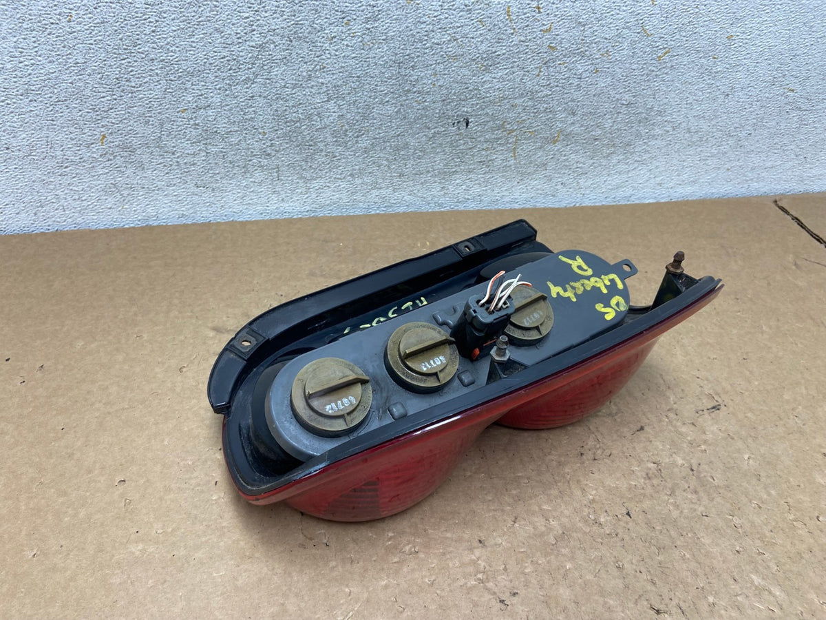2002 2003 2004 Jeep Liberty Right Passenger Rh Side Tail Light AI3623 LK4