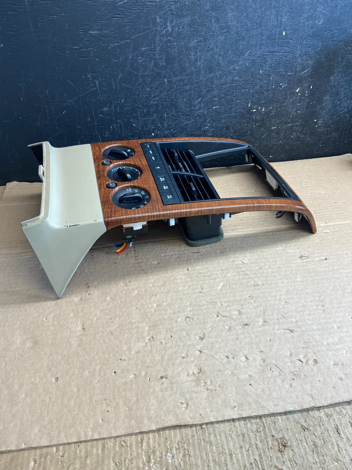 2006 - 2010 Ford Explorer Radio Heater Climate A/C Control Bezel Trim af2566 DG2