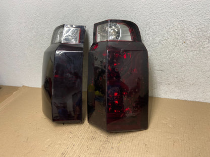 2006 to 2010 Jeep Commander Left+Right Side Tail Lights AF5962 DW1
