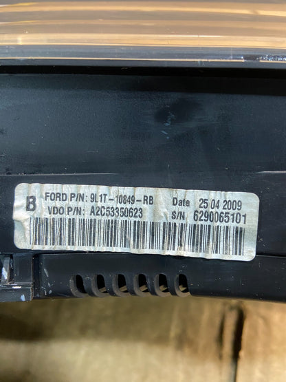 2009 Ford  Expedition Speedometer Cluster Gauge 9l1t-10849-rb Y7425 DG7