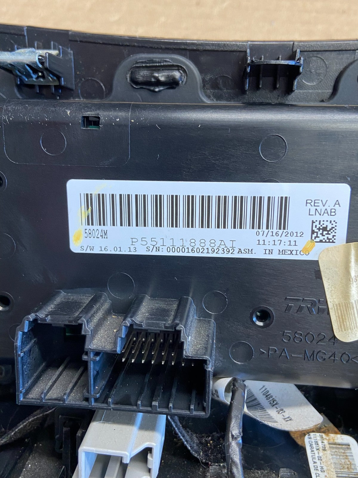 2011-2014 Chrysler 200 Heater AC Climate Switch Temperature Control AH3697 DG4