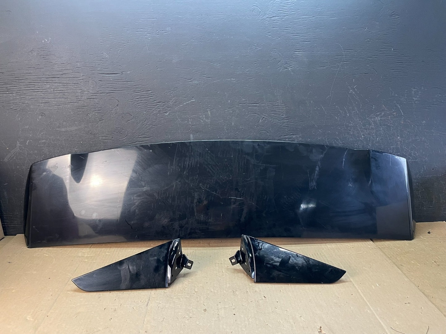 2020 to 2023 Ford Explorer Rear Liftgate Spoiler Wing AD5822 DG0