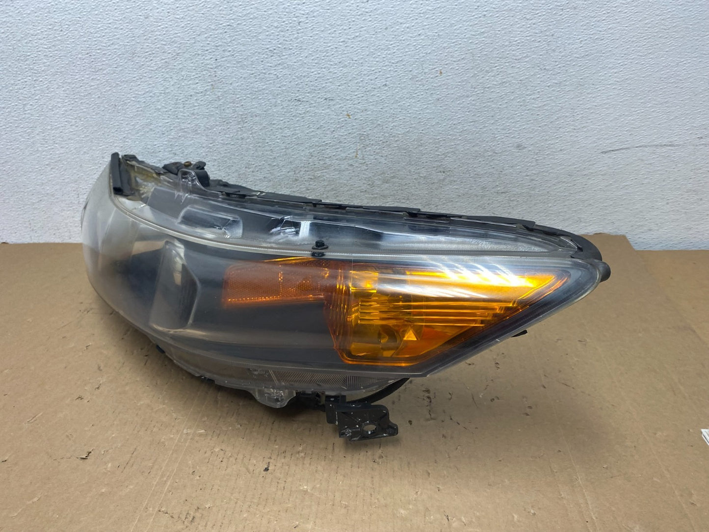 2009-2014 Acura TSX Left Driver LH Xenon HID Headlight AD8002 DW1