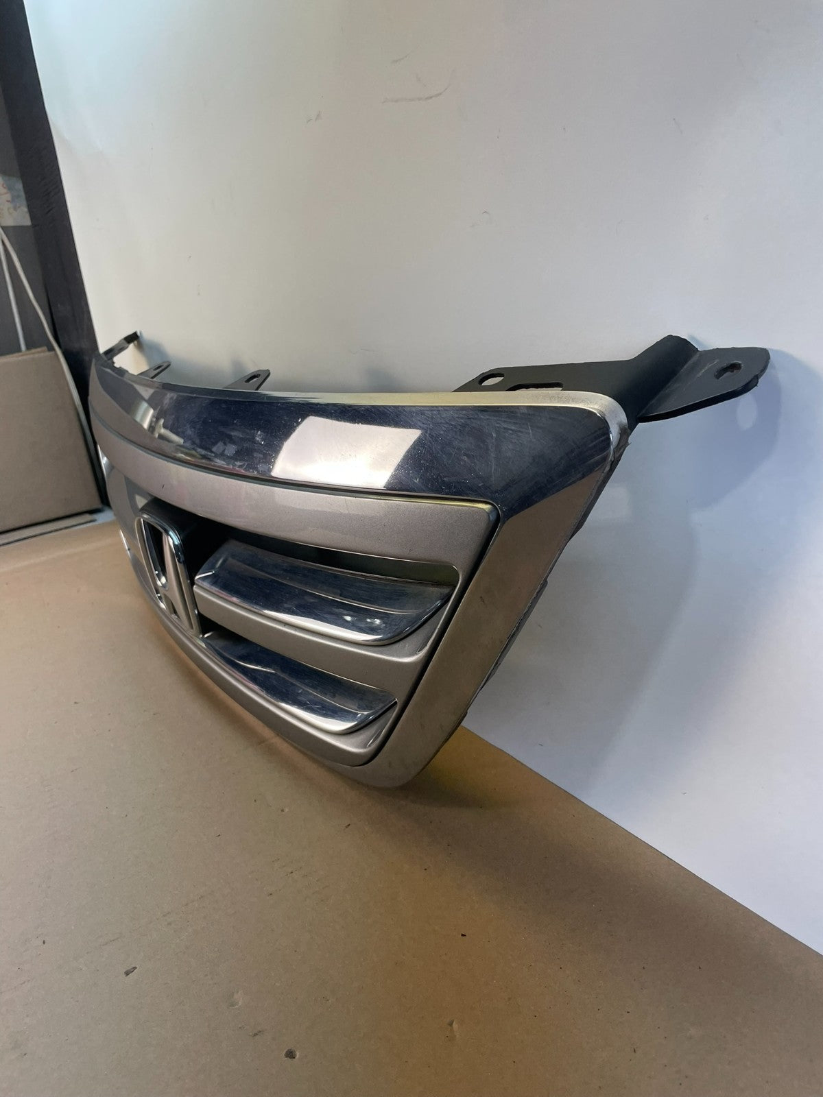 2005 2006 2007 Honda Odyssey Front Upper Grill Grille AI0646 DG1