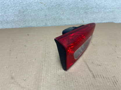 2006 2007 Subaru Tribeca B9 Left Driver Lh Side Tail Light Inner Oem R1418 DW1
