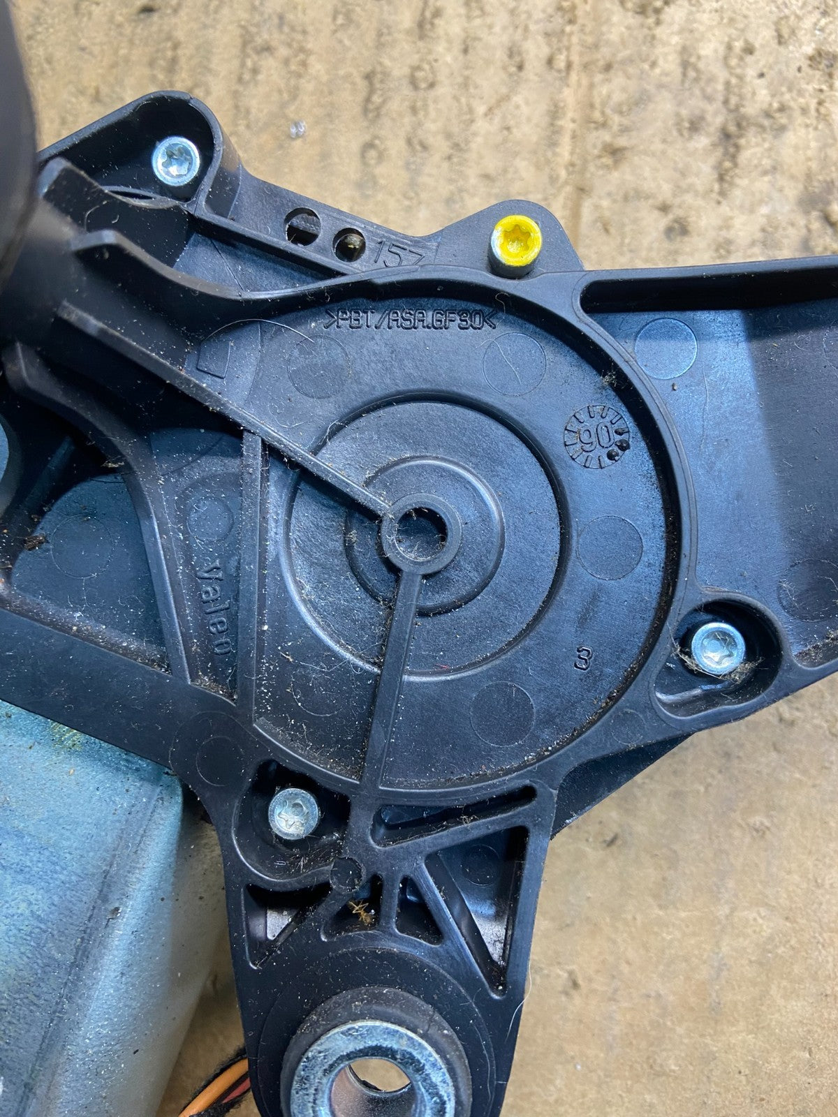 2004 to 2007 Dodge Grand Caravan Rear Wiper Motor Y7350 PS5