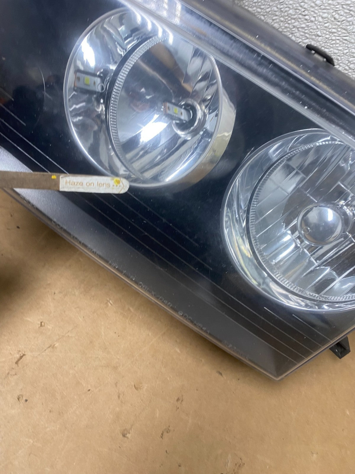 2007 to 2010 Dodge Charger Left+Right Set Side Headlights X5543 DW12