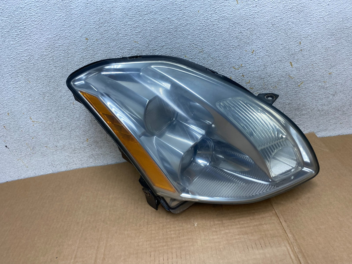 2004 2005 2006 Nissan Maxima Right Passenger Side Headlight Halogen AI3745 DW0