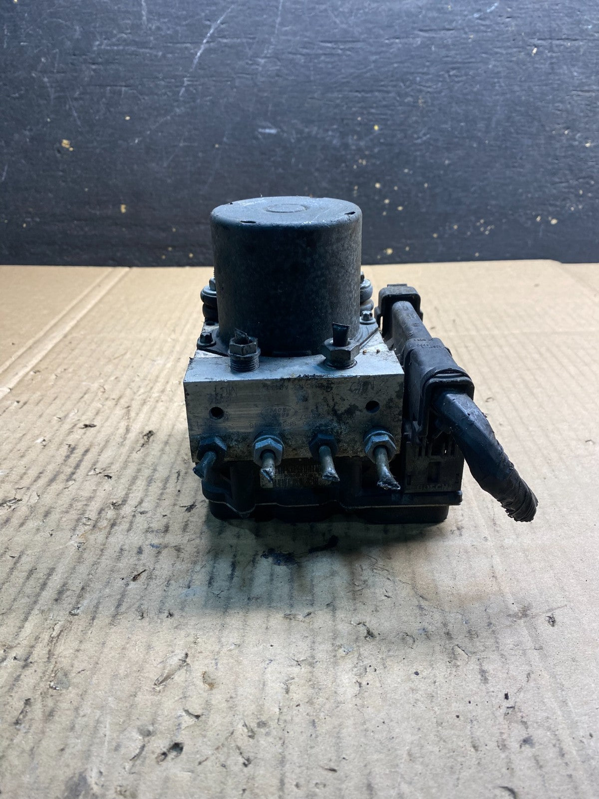 2007 - 2009 Land Rover Range Rover ABS Anti Lock Brake Pump Module AB2727  DG2