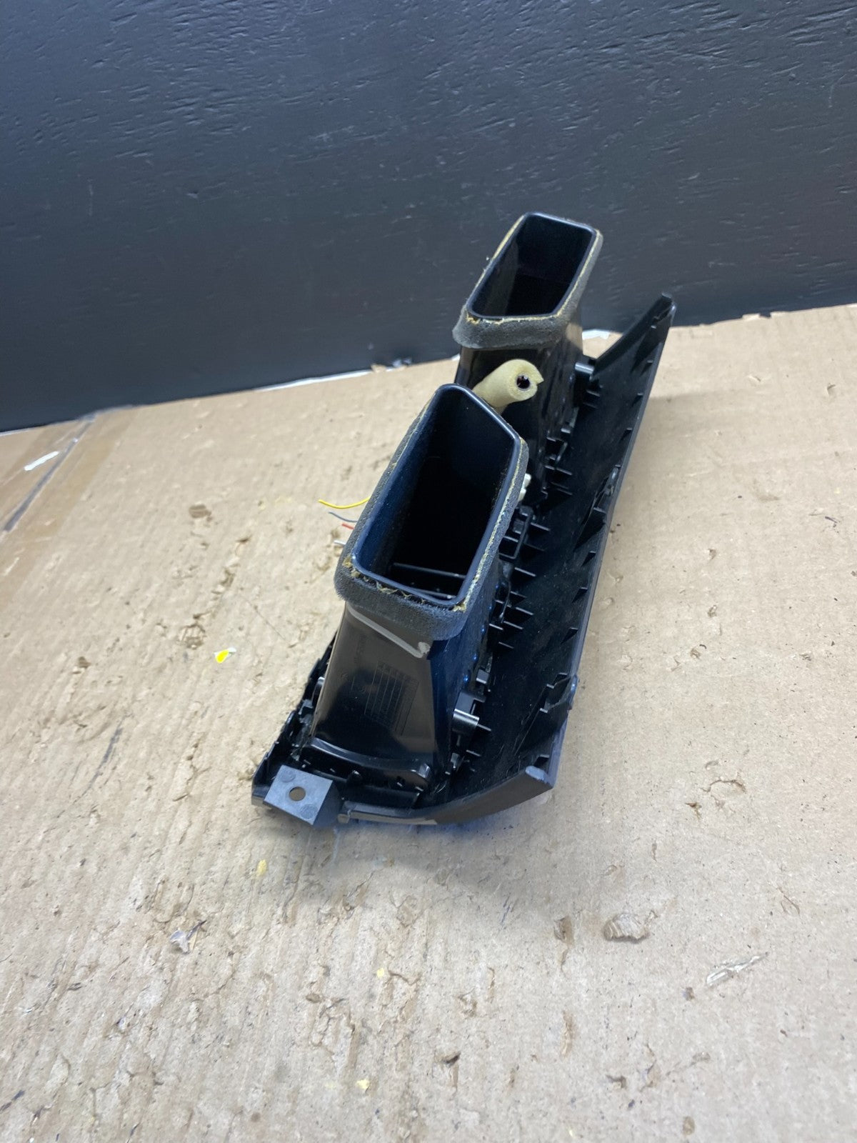 2016-2018 Nissan Altima Center Dash Vents Ac Air Vent Trim Panel Bezel ab5668 DG4