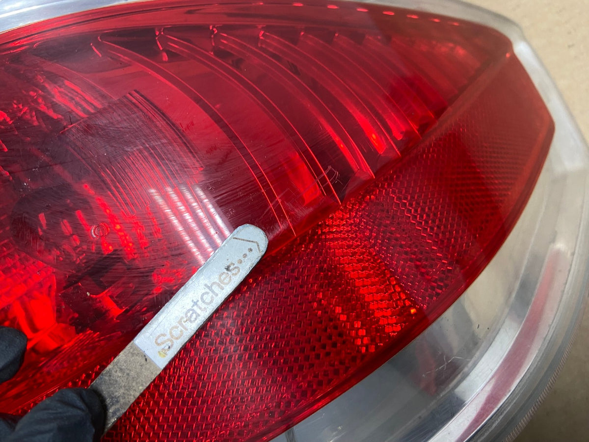 2008 2009 2010 2011 Ford Focus Sedan Right Passenger Tail Light AH7748 LK3