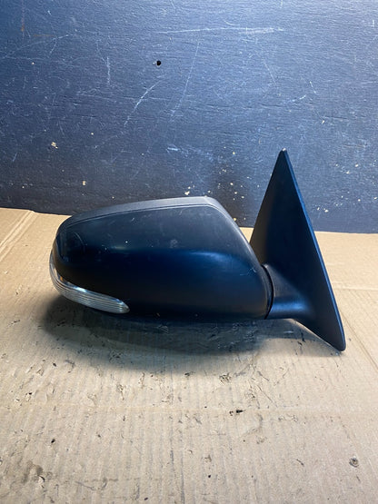 2010 to 2013 Kia Forte Sedan Right View Turn Signal Mirror OEM AB0719 MS0