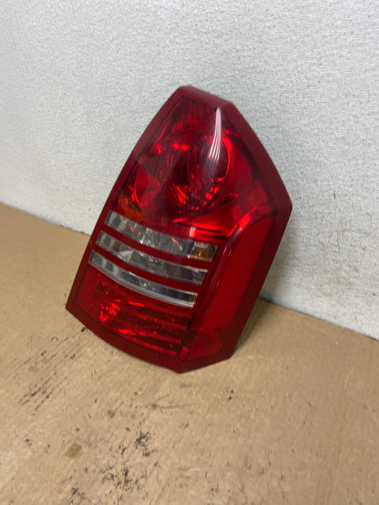 2005 2006 2007 Chrysler 300 Right Passenger Rh Side Tail Light AG2391 LK1