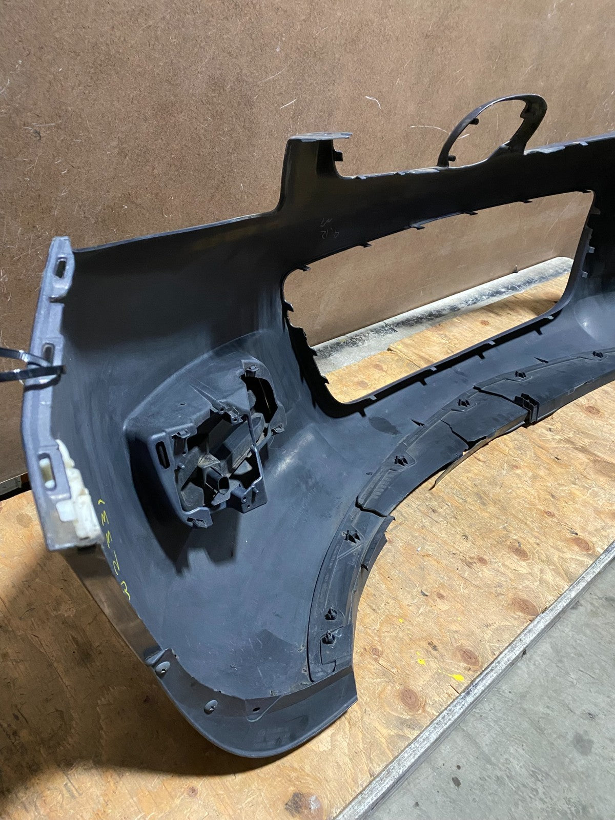 2007 to 2009 Mazda CX7 Front Bumper Cover With Grill Grille W2331 PS6