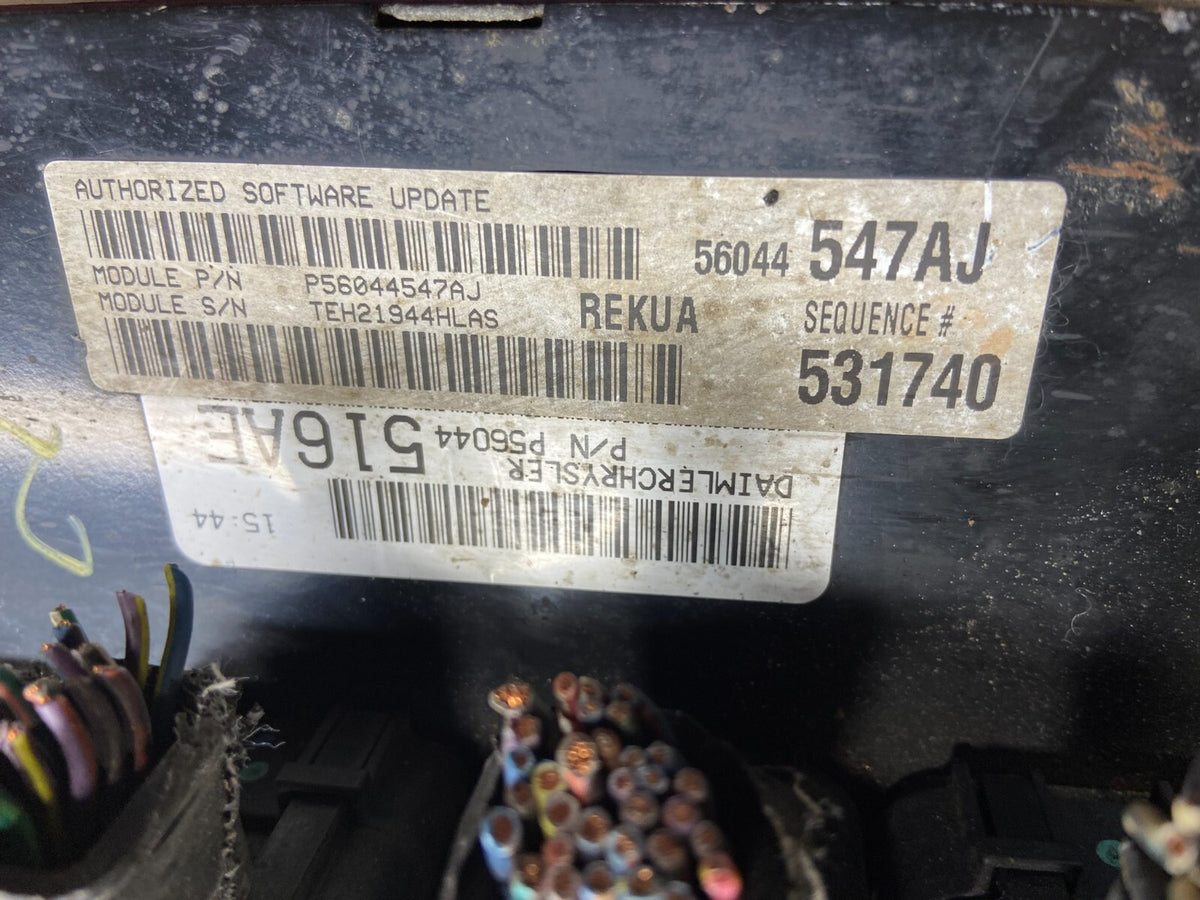 2005 to 2006 Jeep Grand Cherokee 3.7L Computer p56044547aj M5280 DG2