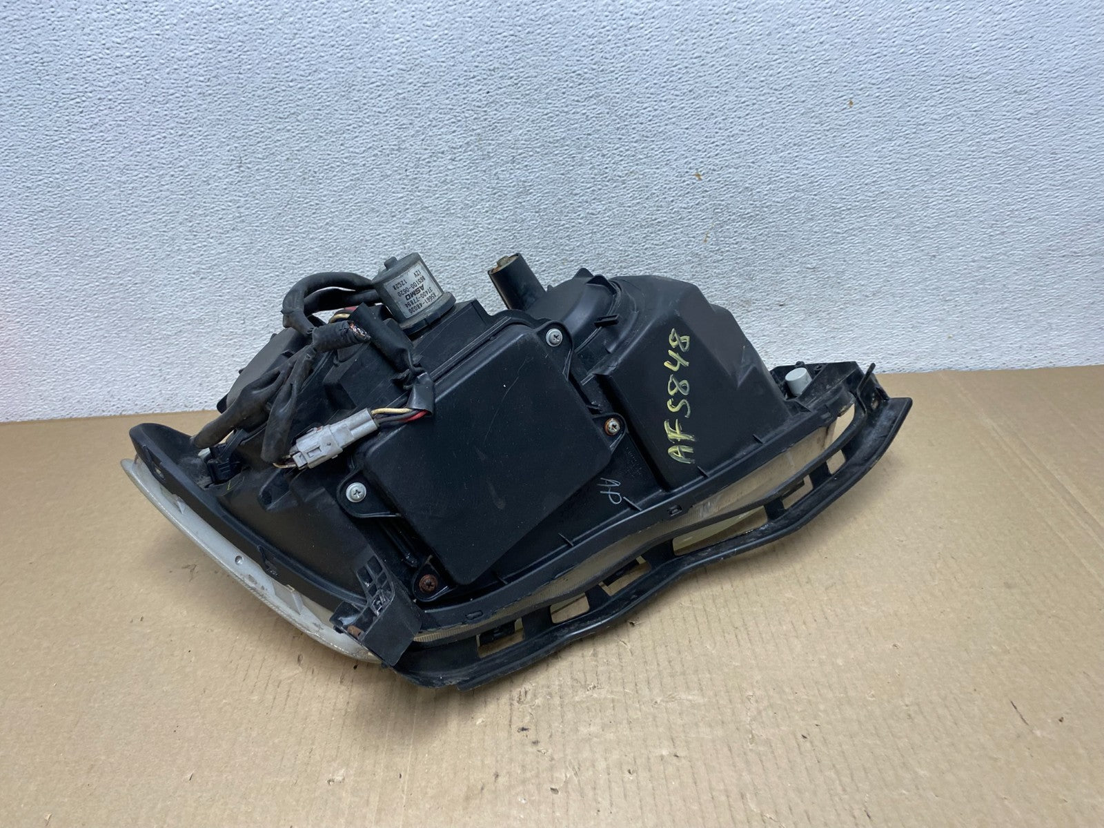 2005 2006 2007 Toyota Avalon Left Driver LH Side Xenon Headlight AF5848 DW8