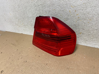 2006 2007 2008 Bmw 328i 3 Series Right Passenger Rh Side Tail Light AH5797 LK2