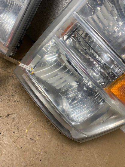 2008-2014 Ford Econoline E150 E250 E350 Left+Right Headlights Q8195 DW10