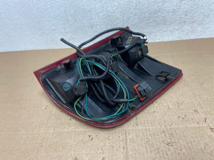 2007 to 2013 Chevrolet Silverado Right Passenger RH Side Tail Light AE6525 LK5