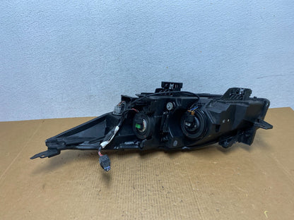 2010 - 2013 Mazda 3 Halogen Right Passenger Rh Side Headlight AE0552 DW5
