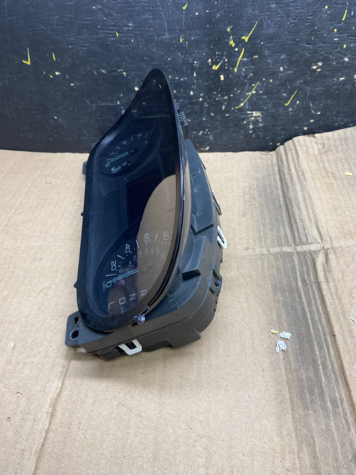 2011 Ford Edge Gauge Speedometer Cluster OEM X1693 DG2