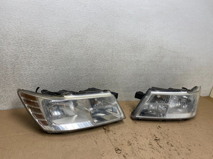 2009 to 2017 Dodge Journey Headlights Left+Right Set Halogen W3737 DW2