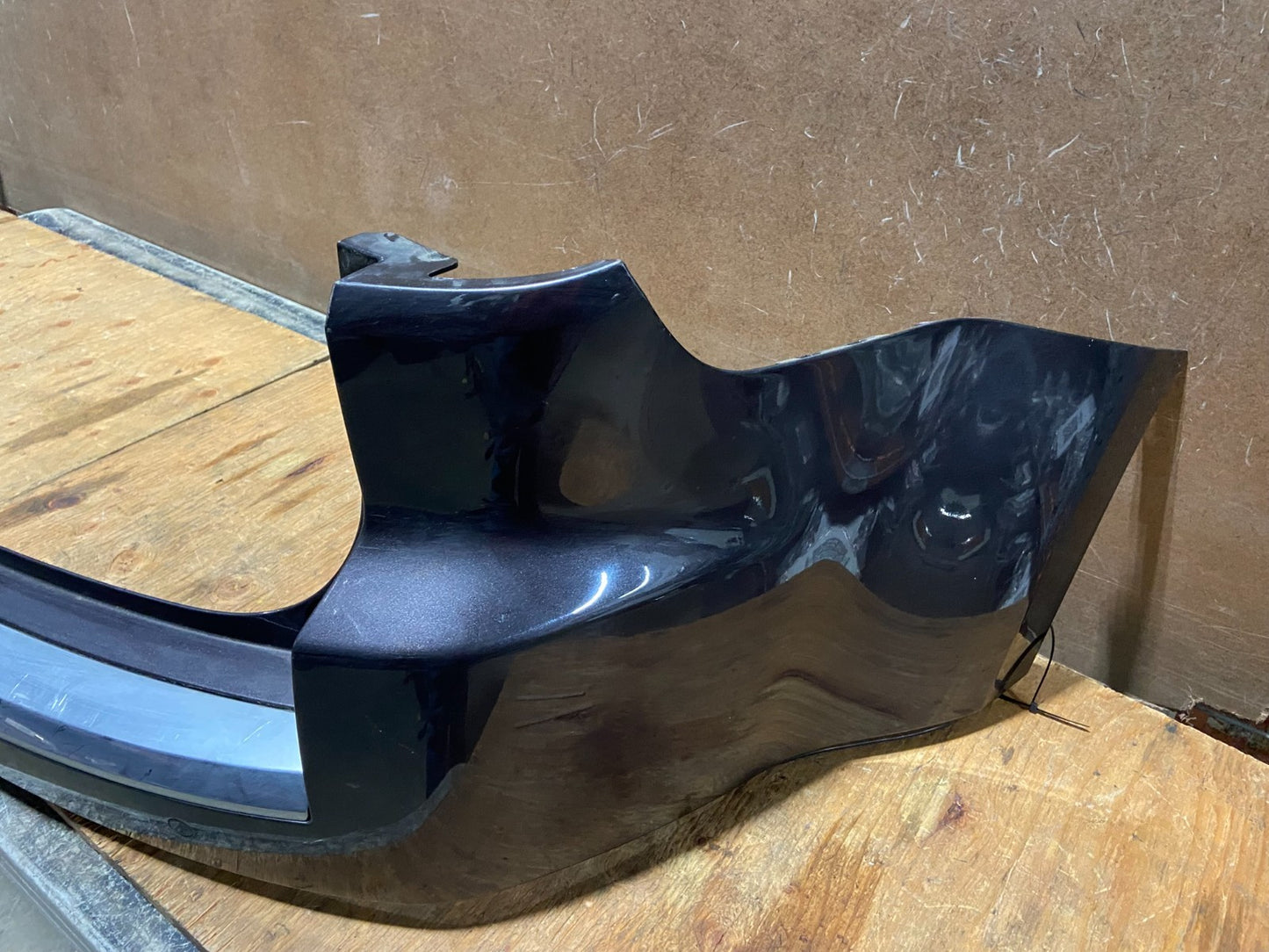 2013 to 2016 GMC Acadia Rear Upper Bumper Cover Z3324 PS2