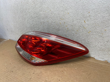 2011 - 2014 Nissan Murano Right Passenger Side RH Tail Light AH8471 LK5