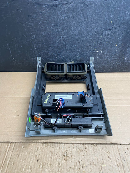 2008 to 2012 Jeep Liberty Dash Climate Temperature Control Radio Bezel AG0035 DG4