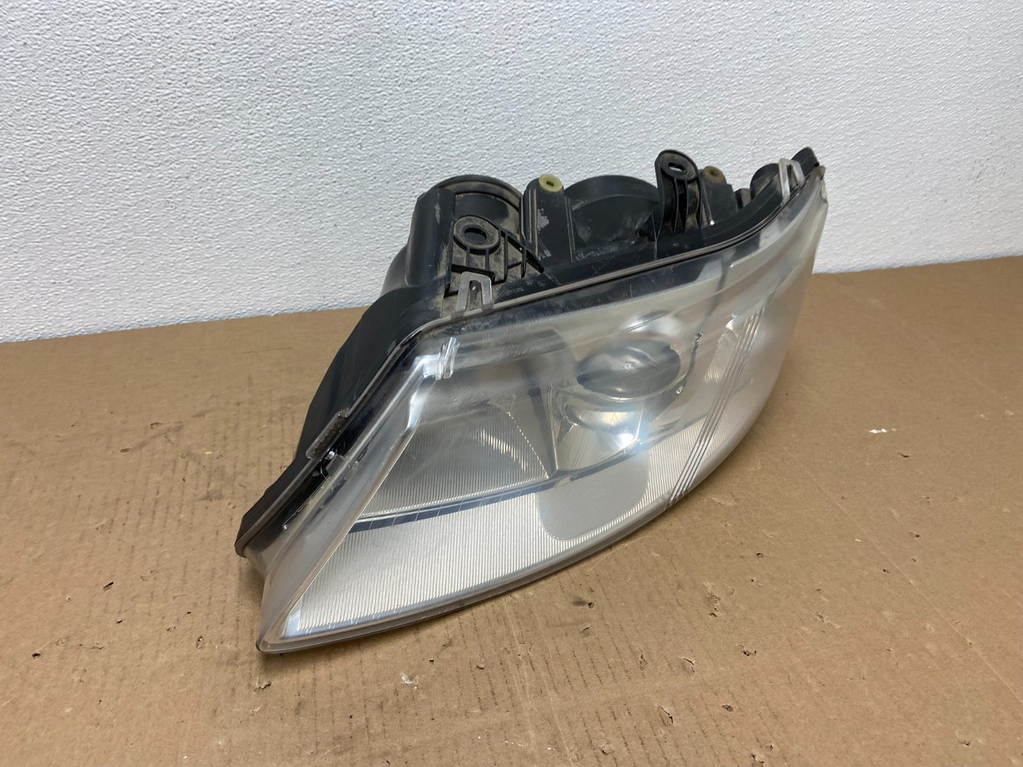2003 2004 2005 2006 2007 Saab 9-3 Left Driver LH Headlight Halogen AB6454 DW2