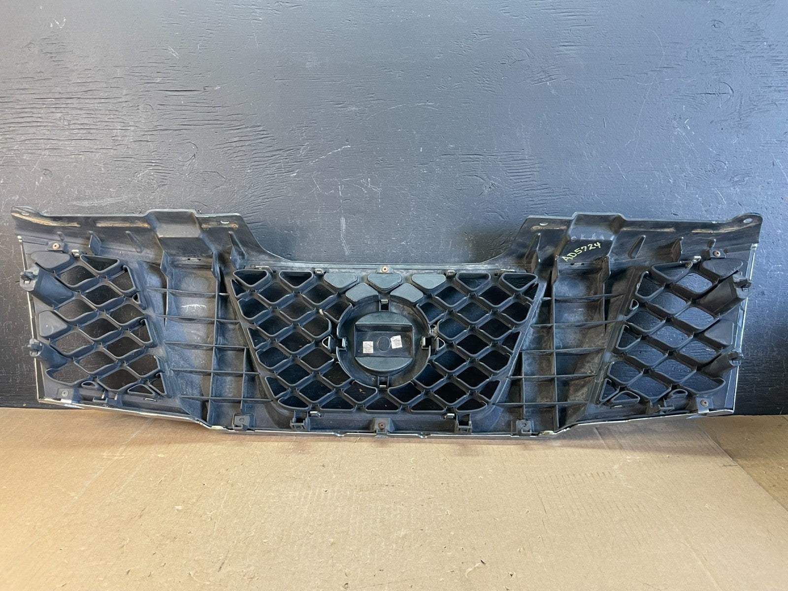 2005 2006 2007 Nissan Pathfinder Chrome Front Upper Grill Grille AD5724 DW4