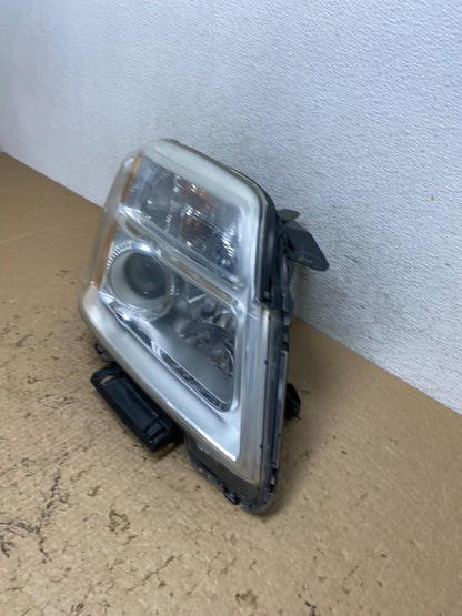 2010 to 2015 GMC Terrain Halogen Passenger Right Rh Side Headlight AF8421 DW1
