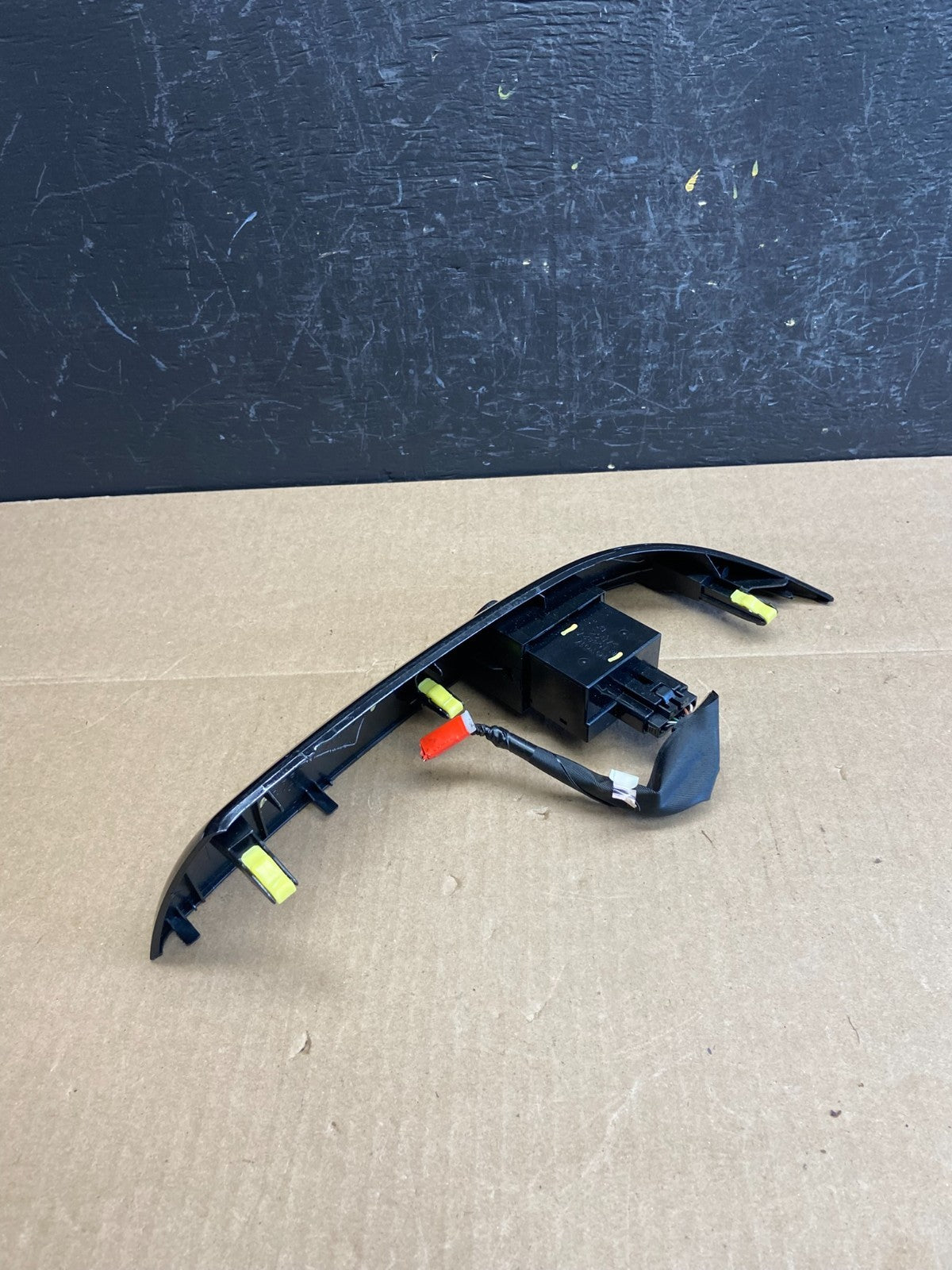 2004 to 2010 Toyota Sienna Switch Key Light Indicator Bezel Trim OEM AC6159 DG2