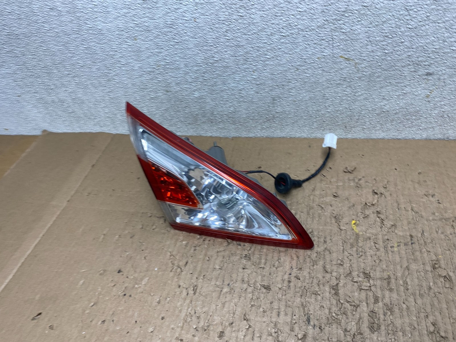 2011-2014 Nissan Murano Left Driver Lh Side Inner Tail Light Oem T8070 DW1