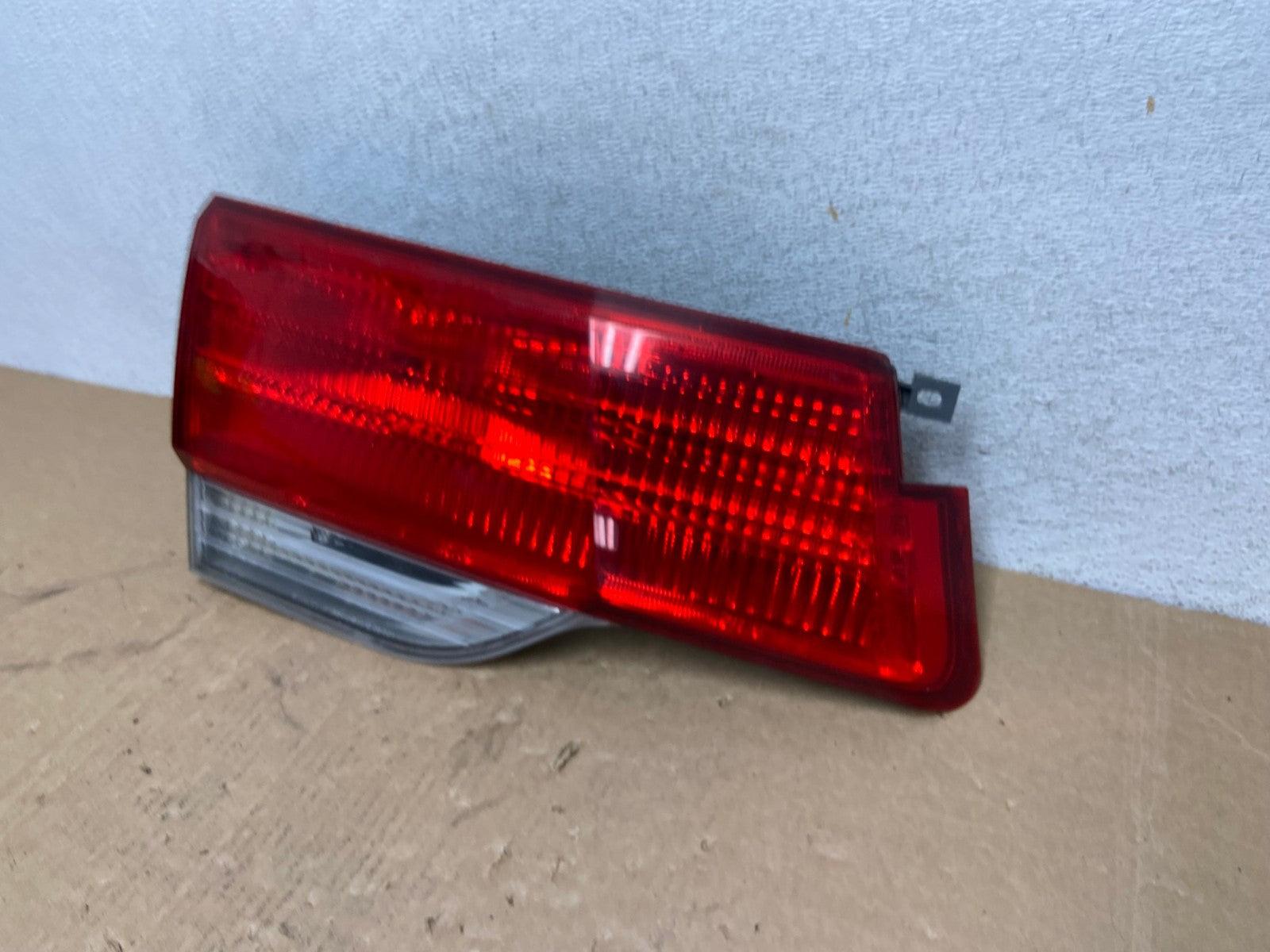 2008 to 2010 Honda Odyssey Left Driver LH Side Tail Light Inner AG0511 LK1