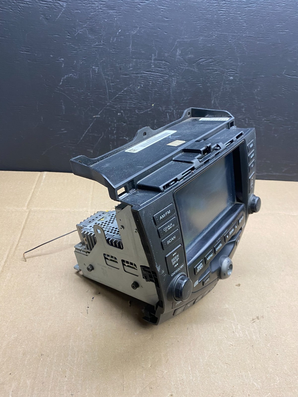 2003 to 2007 Honda Accord Radio CD Player Climate Control Switch AB92012