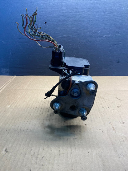 1998 to 1999 Mercedes W208 CLK320 CLK430 ABS Anti Lock Brake Pump ab7421 DG3