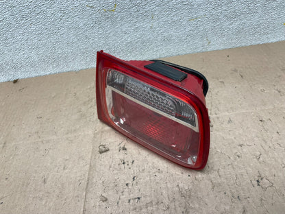 2013-2016 Chevrolet Malibu Right Passenger Rh Inner Tail Light W1015 DW2