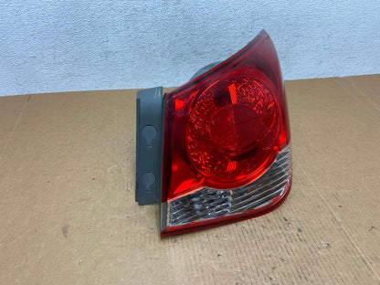 2011 2012 2013 2014 Chevrolet Cruze Right Passinger RH Side Tail Light AD9320 LK2