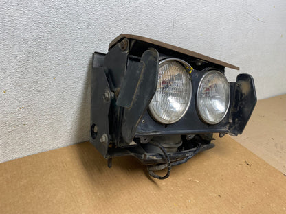 1969 1970 1971 Lincoln Continental Left Driver Side Headlight I05662