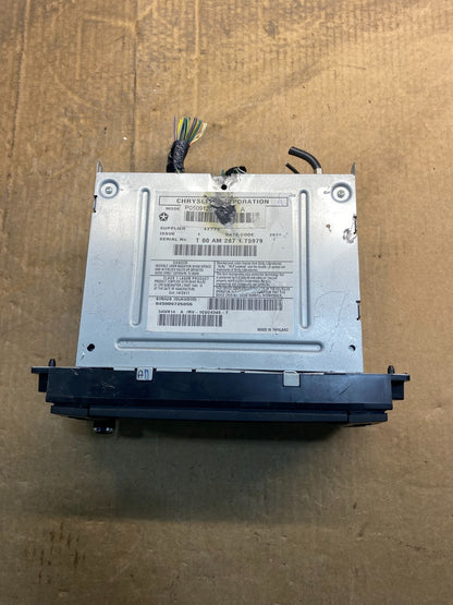 2008 2013 Jeep Dodge Chrysler Screen Display CD Player Satellite Radio AA3074 DG4