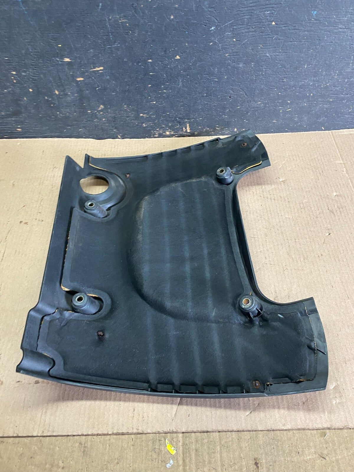 2002 to 2005 Hyundai Sonata 2.4L Engine Trim Cover OEM O7832 DG7