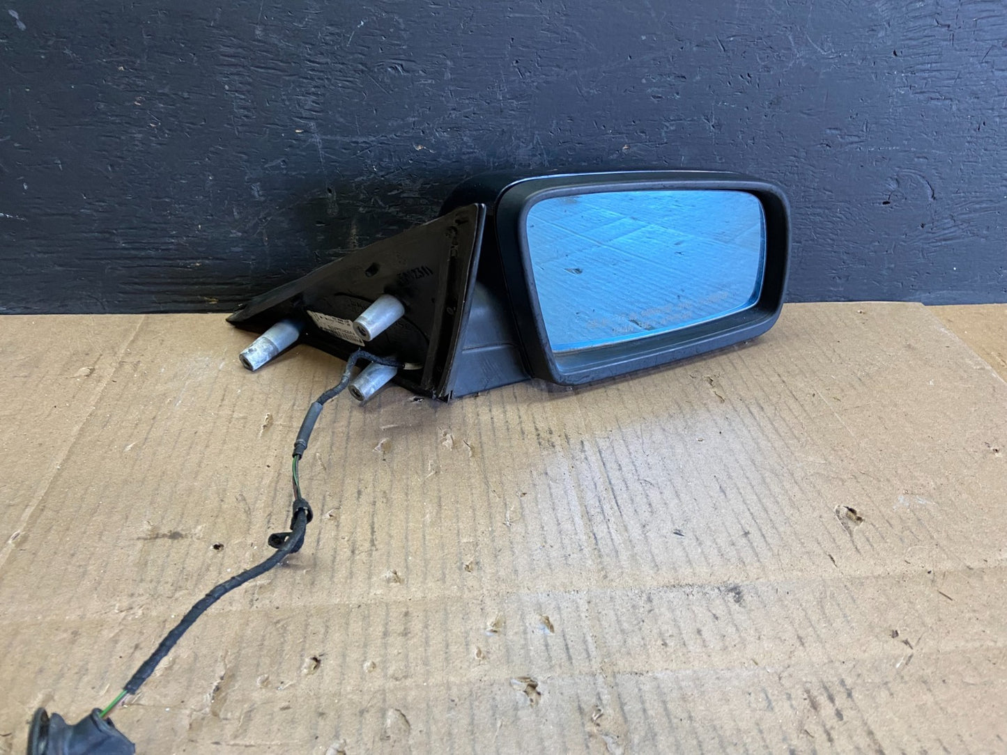 2004 - 2006 BMW 5-Series 525i 530i right Driver RH Door View Mirror AB7774 MS2