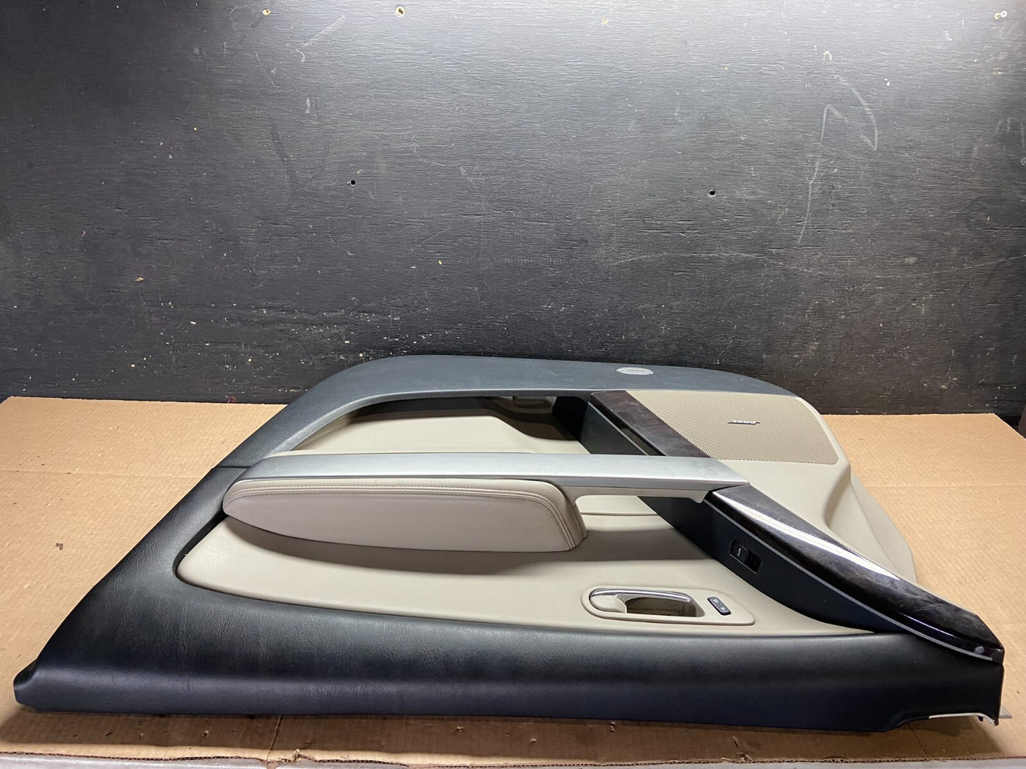 2010 to 2012 Mazda Cx-9 Front Right Passenger Rh Panel Door Trim Oem C2221 PS5
