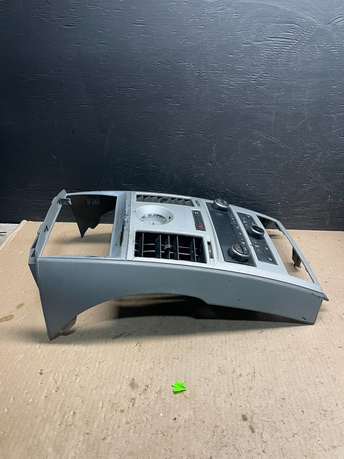 2008-2010 Dodge Grand Caravan Radio Bezel Climate Control Heat AC Heater F07425