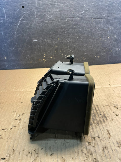 2005-2009 Nissan Xterra Center Left+Right Side Air Vent u2221 DG3
